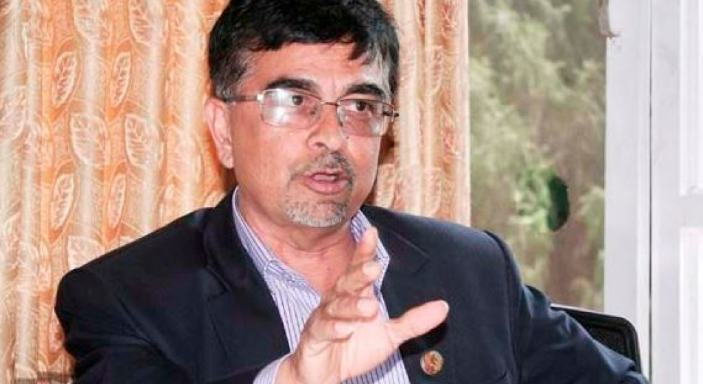 मुख्यमन्त्री पाण्डेद्धारा औद्योगिक क्षेत्रको निरीक्षण